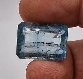 23.38ct 21.7x16.1mm Octagon Natural Aquamarine