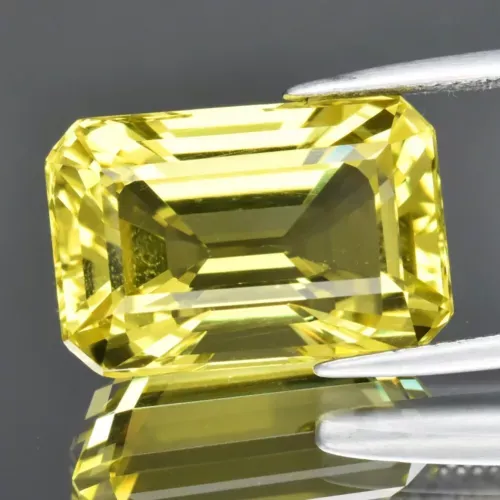 16.90ct 18.3x12mm VS Octagon Natural Lemon Quartz Gemstone, Brazil