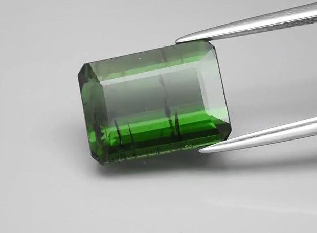 5.70ct 11.7x9mm Octagon Natural Unheated Green Tourmaline, Mozambique