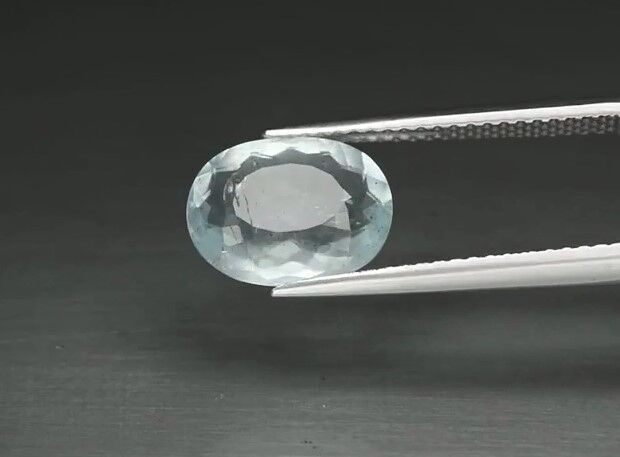 2.31ct 10.4x8mm Oval Natural Unheated Blue Aquamarine, Brazil