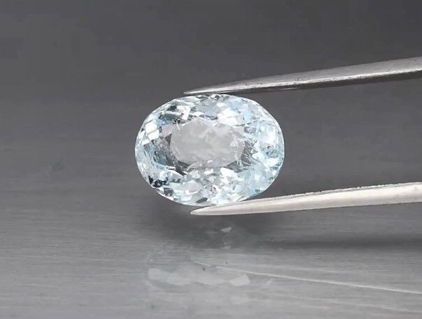 3.35ct 11x8.5mm Oval Natural Unheated Blue Aquamarine, Mozambique