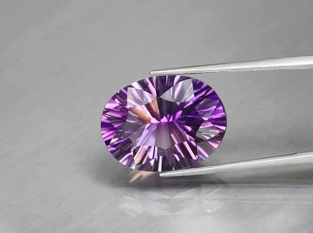 10.75ct 17x13mm VVS Oval Concave Natural Unheated Purple Amethyst, Uruguay