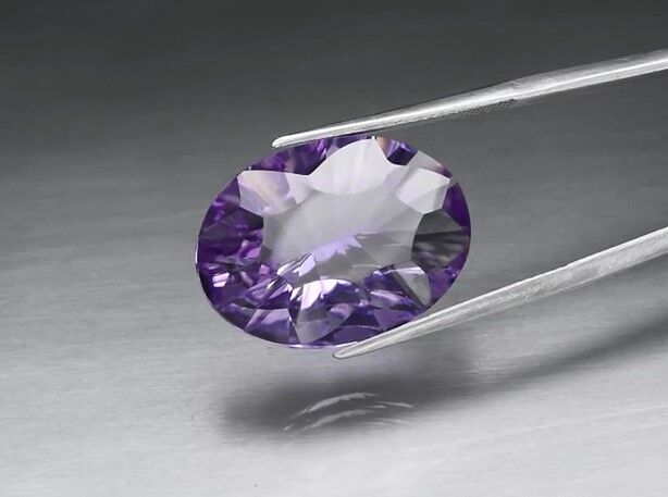 14.97ct 21.5x15.6mm VVS Oval Concave Natural Unheated Purple Amethyst, Glowing!