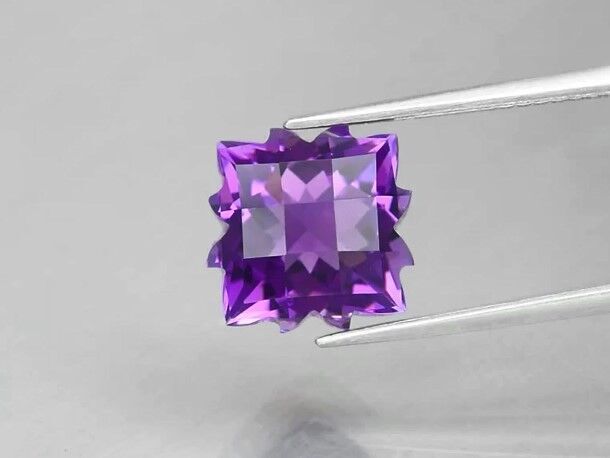 4.42ct 10x10mm VVS Fancy Natural Unheated Purple Amethyst, Brazil